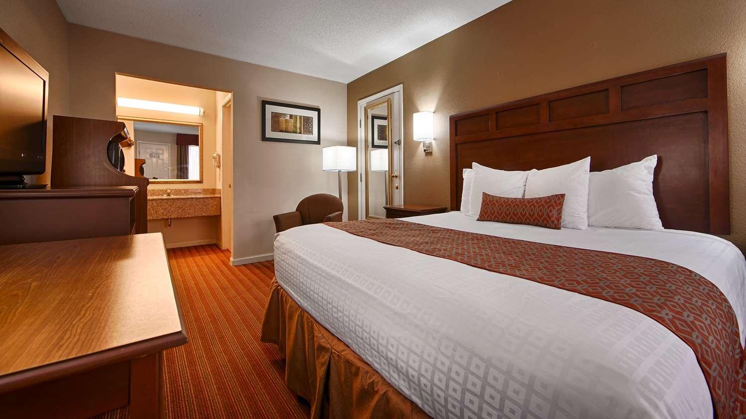 Surestay Plus Hotel By Best Western Jackson Exterior photo